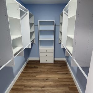 walk-in-cabinet
